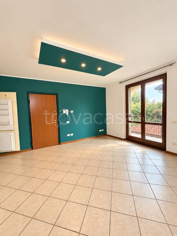 appartamento in vendita a Villa Guardia in zona Civello
