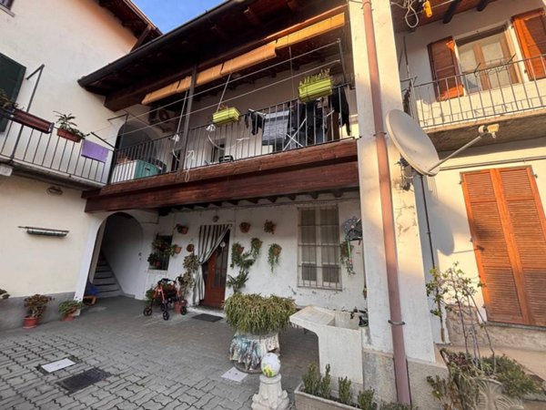 appartamento in vendita a Villa Guardia in zona Civello