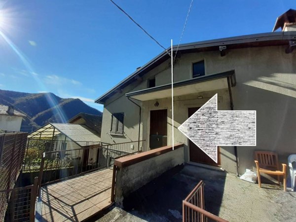 casa indipendente in vendita a Zelbio