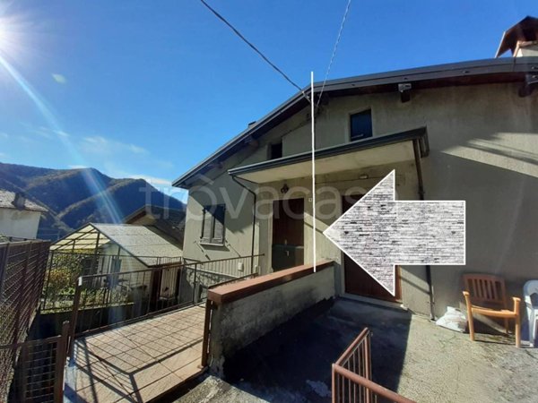 casa indipendente in vendita a Zelbio