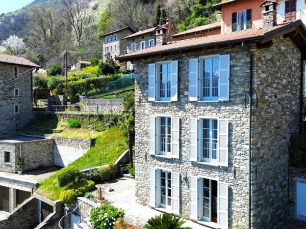 casa indipendente in vendita a San Siro
