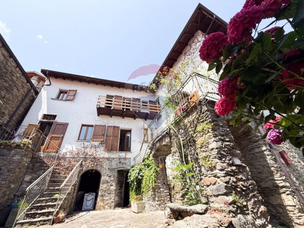 casa indipendente in vendita a San Siro