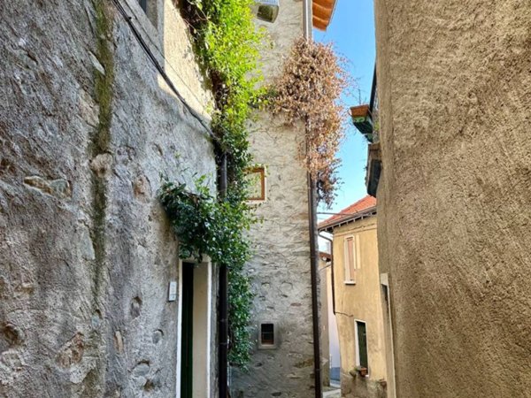 casa indipendente in vendita a San Siro