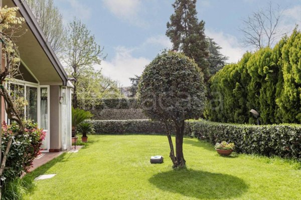 casa indipendente in vendita a San Siro