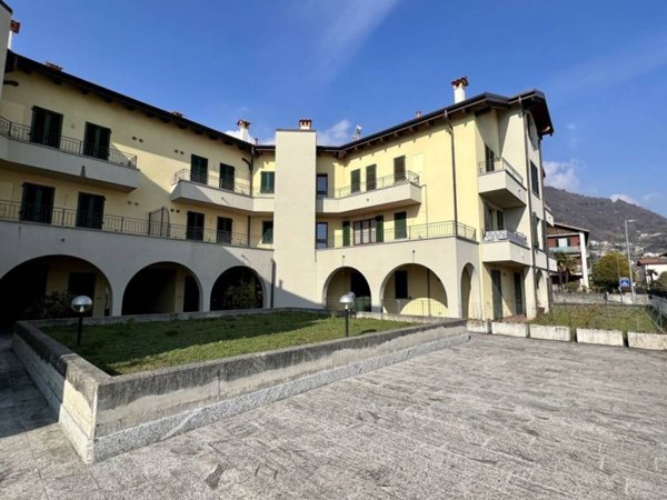 appartamento in vendita a Gravedona ed Uniti in zona Gravedona