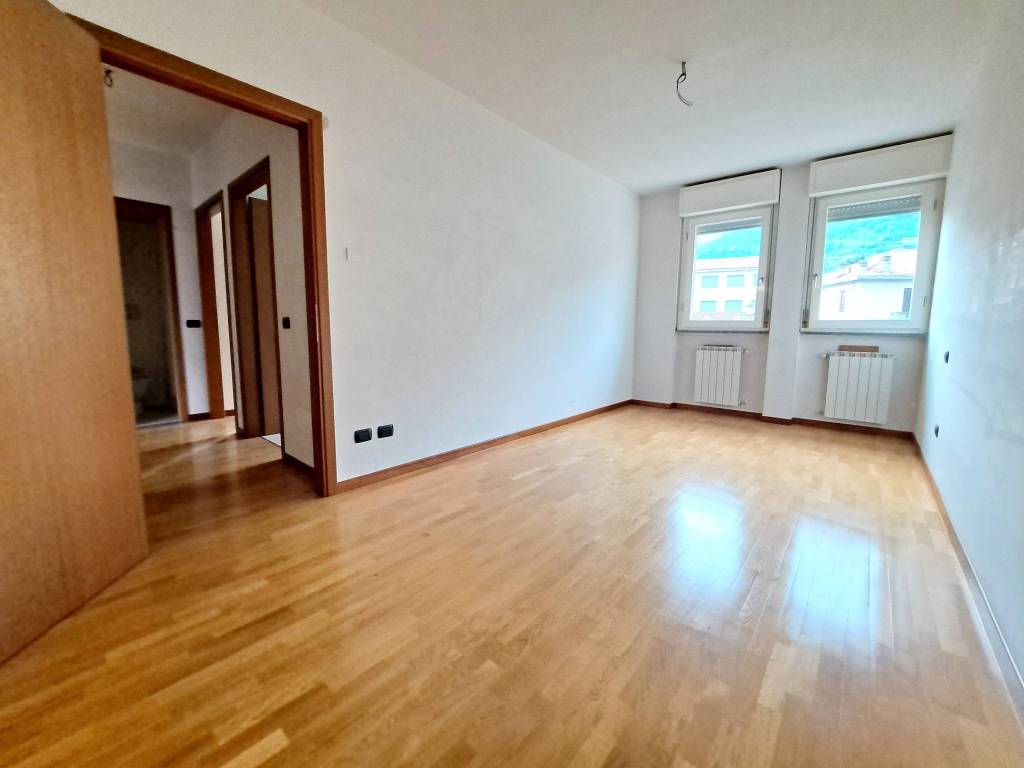 appartamento in vendita a Gravedona ed Uniti in zona Gravedona