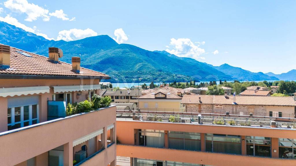 appartamento in vendita a Gravedona ed Uniti in zona Gravedona