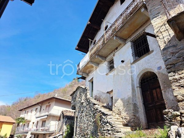 casa indipendente in vendita a Gravedona ed Uniti