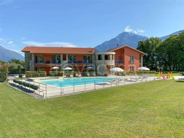 villa in vendita a Gravedona ed Uniti