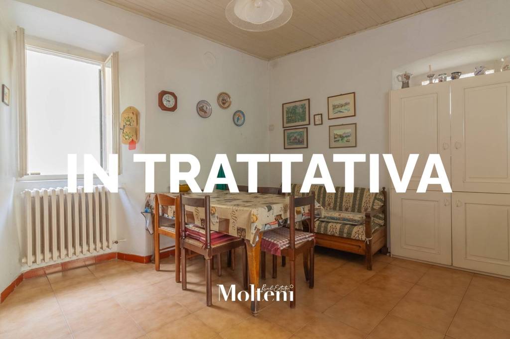 casa indipendente in vendita a Gravedona ed Uniti in zona Gravedona