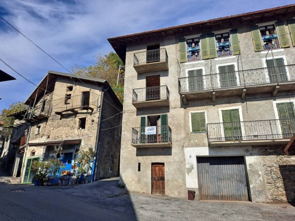 appartamento in vendita a Gravedona ed Uniti in zona Gravedona
