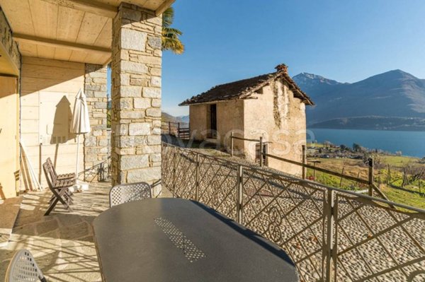 appartamento in vendita a Gravedona ed Uniti in zona Gravedona