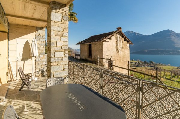 appartamento in vendita a Gravedona ed Uniti in zona Gravedona