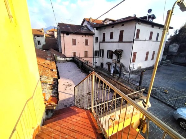 appartamento in vendita a Gravedona ed Uniti in zona Gravedona