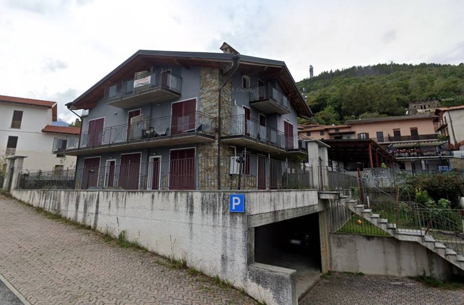 appartamento in vendita a Gravedona ed Uniti in zona Gravedona