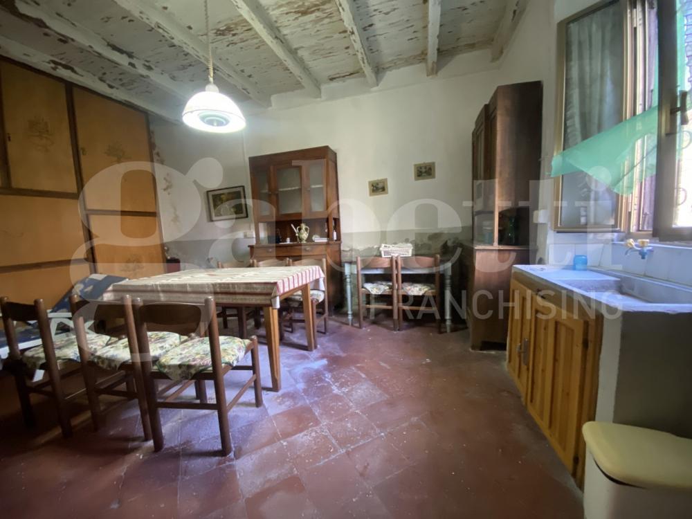 appartamento in vendita a Gravedona ed Uniti in zona Consiglio di Rumo