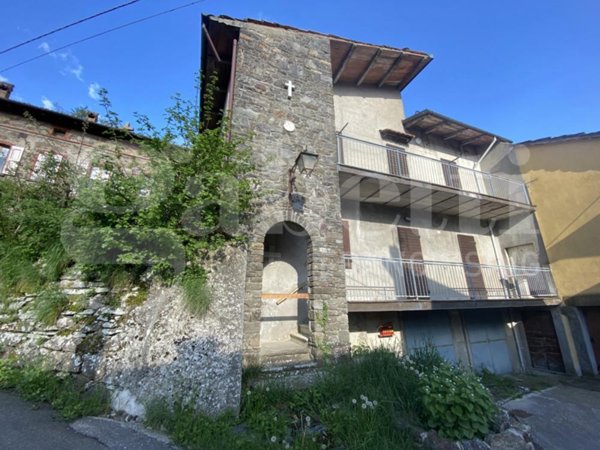 appartamento in vendita a Gravedona ed Uniti in zona Consiglio di Rumo
