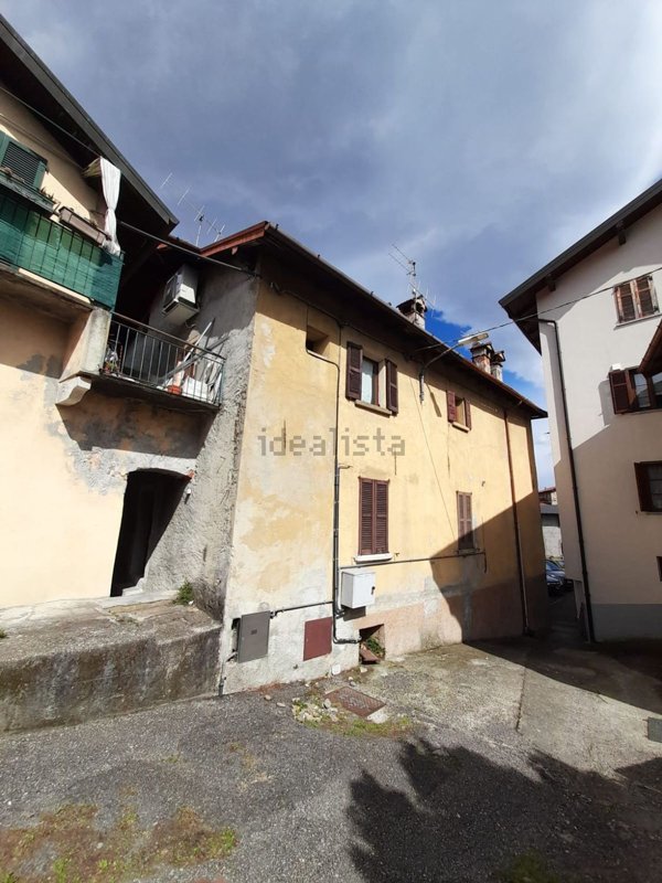 appartamento in vendita a Gravedona ed Uniti in zona Gravedona