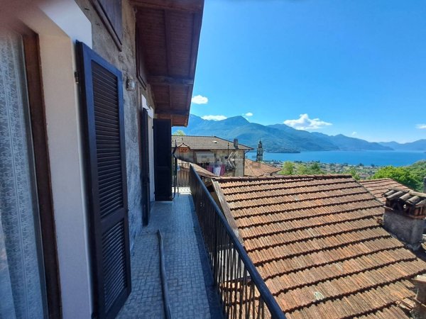 appartamento in vendita a Gravedona ed Uniti in zona Gravedona