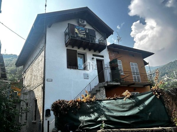 appartamento in vendita a Gravedona ed Uniti in zona Gravedona