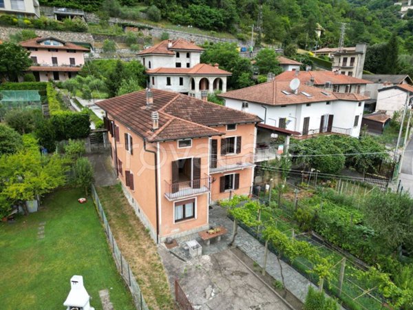 casa indipendente in vendita a Gravedona ed Uniti