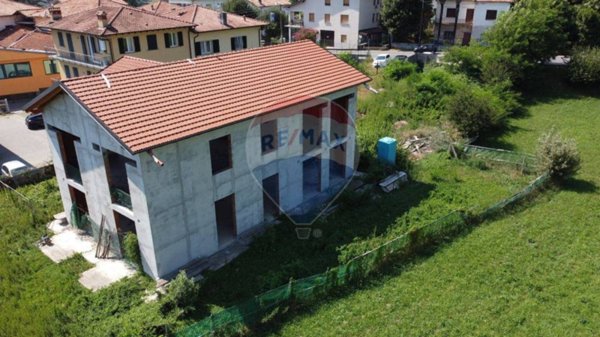 appartamento in vendita a Gravedona ed Uniti in zona Gravedona