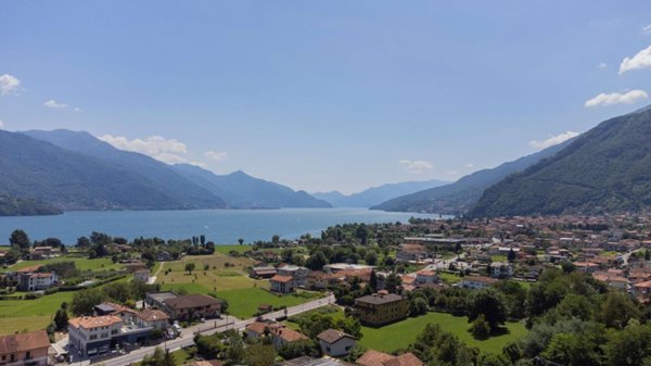 appartamento in vendita a Gravedona ed Uniti in zona Gravedona
