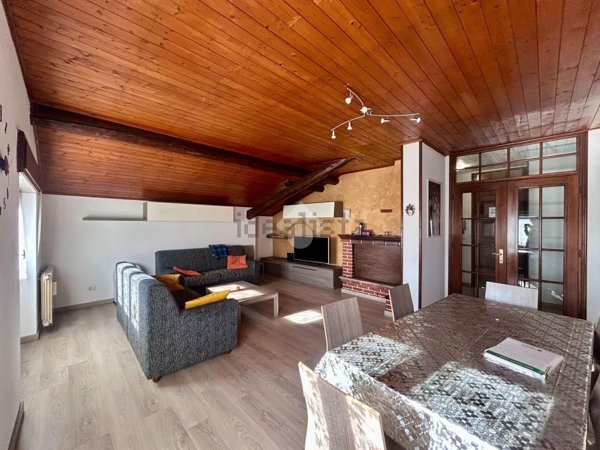 appartamento in vendita a Gravedona ed Uniti in zona Gravedona