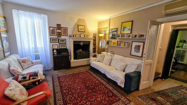 casa indipendente in vendita a Gravedona ed Uniti in zona Gravedona