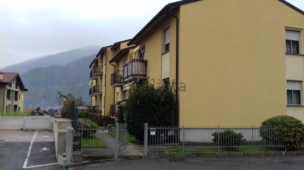appartamento in vendita a Gravedona ed Uniti in zona Gravedona