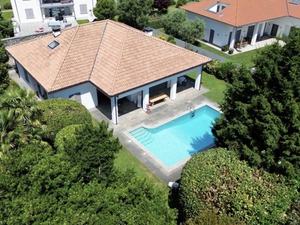 casa indipendente in vendita a Gravedona ed Uniti in zona Gravedona