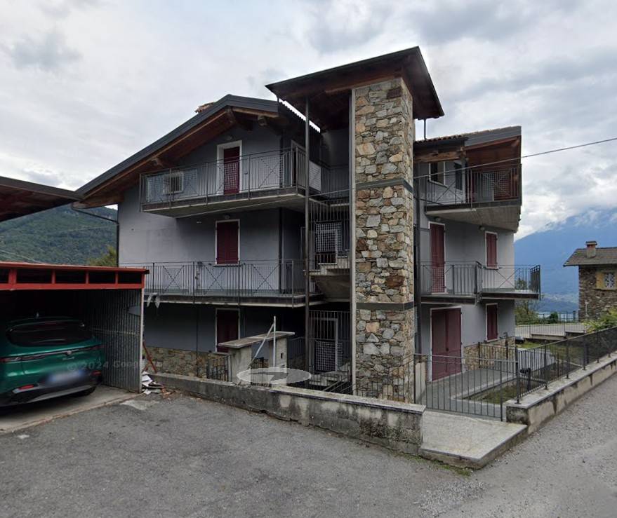 appartamento in vendita a Gravedona ed Uniti in zona Gravedona