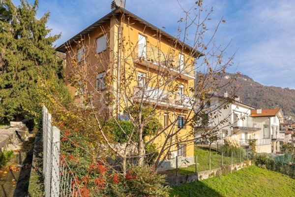 appartamento in vendita a Gravedona ed Uniti