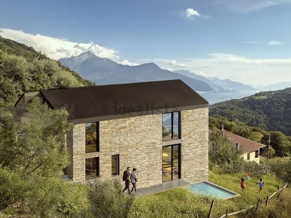 casa indipendente in vendita a Gravedona ed Uniti