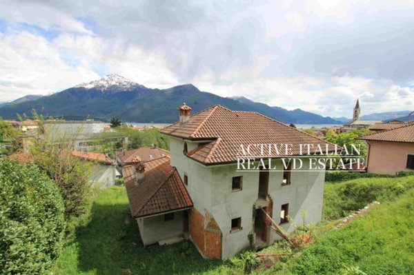 casa indipendente in vendita a Gravedona ed Uniti
