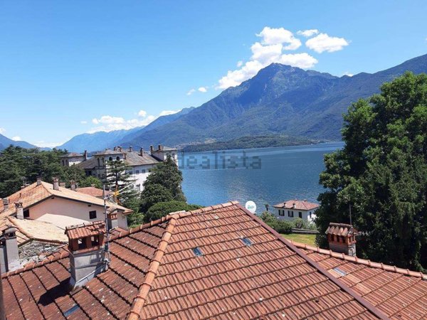 casa indipendente in vendita a Gravedona ed Uniti