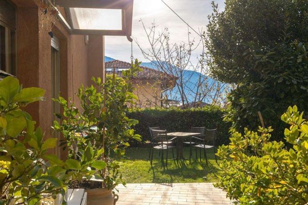 appartamento in vendita a Gravedona ed Uniti