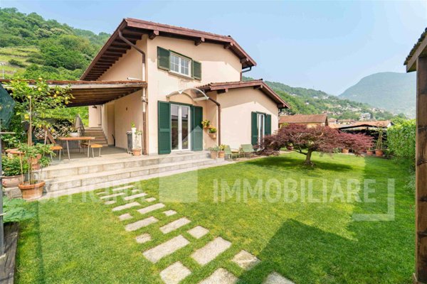 villa in vendita a Gravedona ed Uniti in zona Consiglio di Rumo