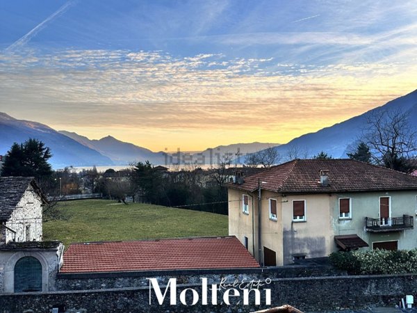 casa indipendente in vendita a Gravedona ed Uniti in zona Gravedona