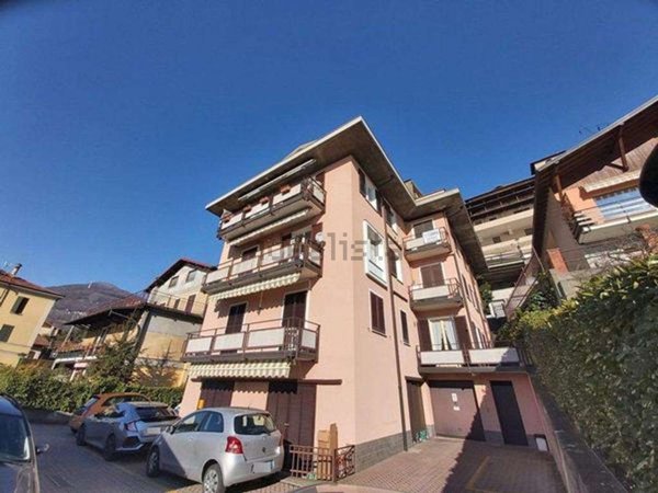 appartamento in vendita a Gravedona ed Uniti