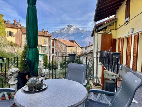 appartamento in vendita a Gravedona ed Uniti