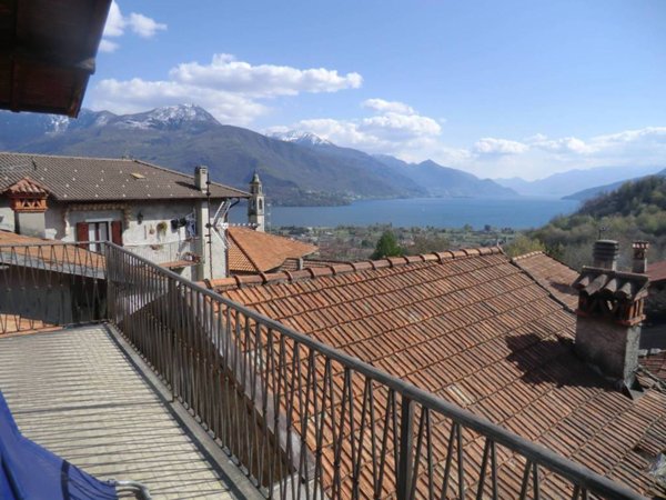 appartamento in vendita a Gravedona ed Uniti in zona Gravedona