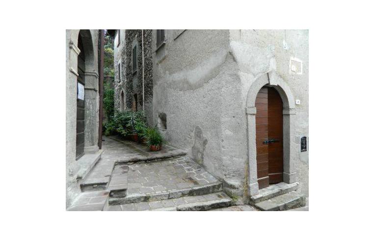 appartamento in vendita a Gravedona ed Uniti in zona Gravedona