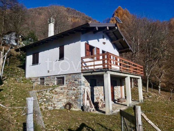 casa indipendente in vendita a Gravedona ed Uniti in zona Germasino