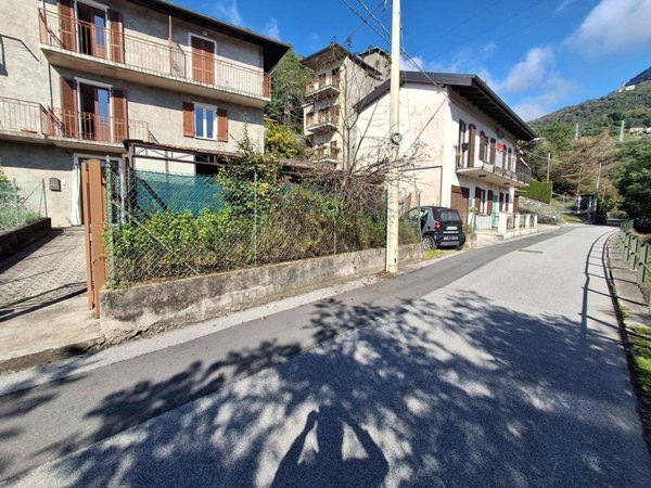casa indipendente in vendita a Gravedona ed Uniti