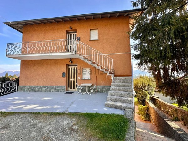 appartamento in vendita a Gravedona ed Uniti