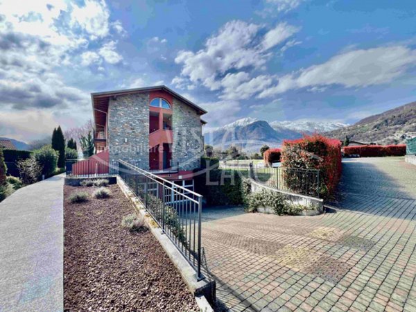 appartamento in vendita a Gravedona ed Uniti in zona Gravedona