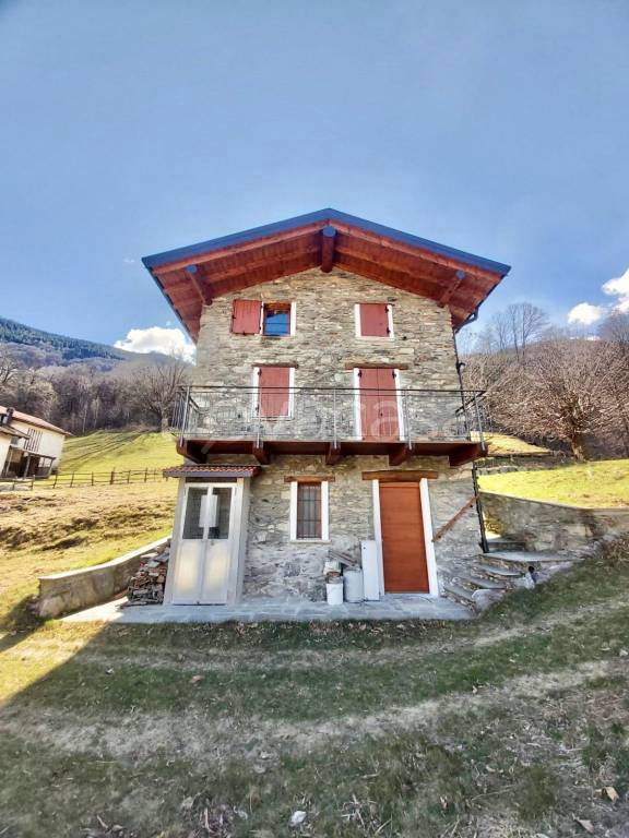 appartamento in vendita a Gravedona ed Uniti