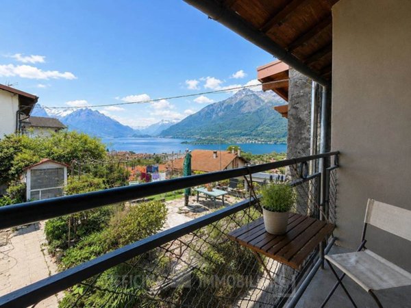 casa indipendente in vendita a Gravedona ed Uniti in zona Gravedona