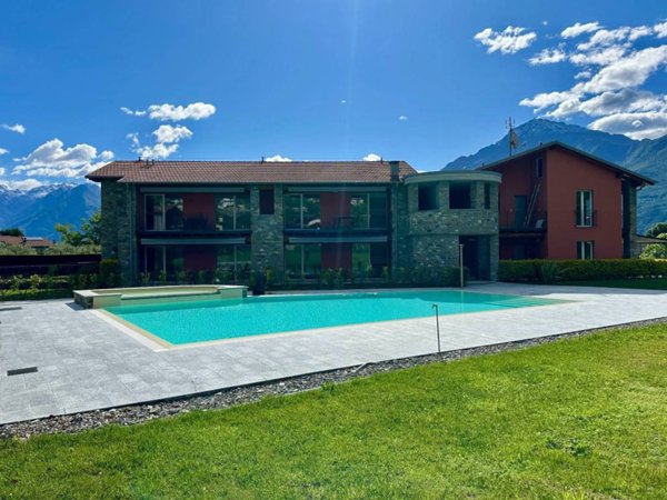 appartamento in vendita a Gravedona ed Uniti in zona Gravedona